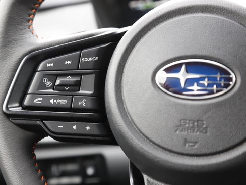 New 2026 Subaru Crosstrek 2.5i Limited w/ Crosstrek Mirror Package image 21