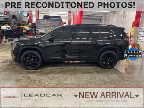 Used 2026 GMC Acadia Elevation w/ Black Edition image 2