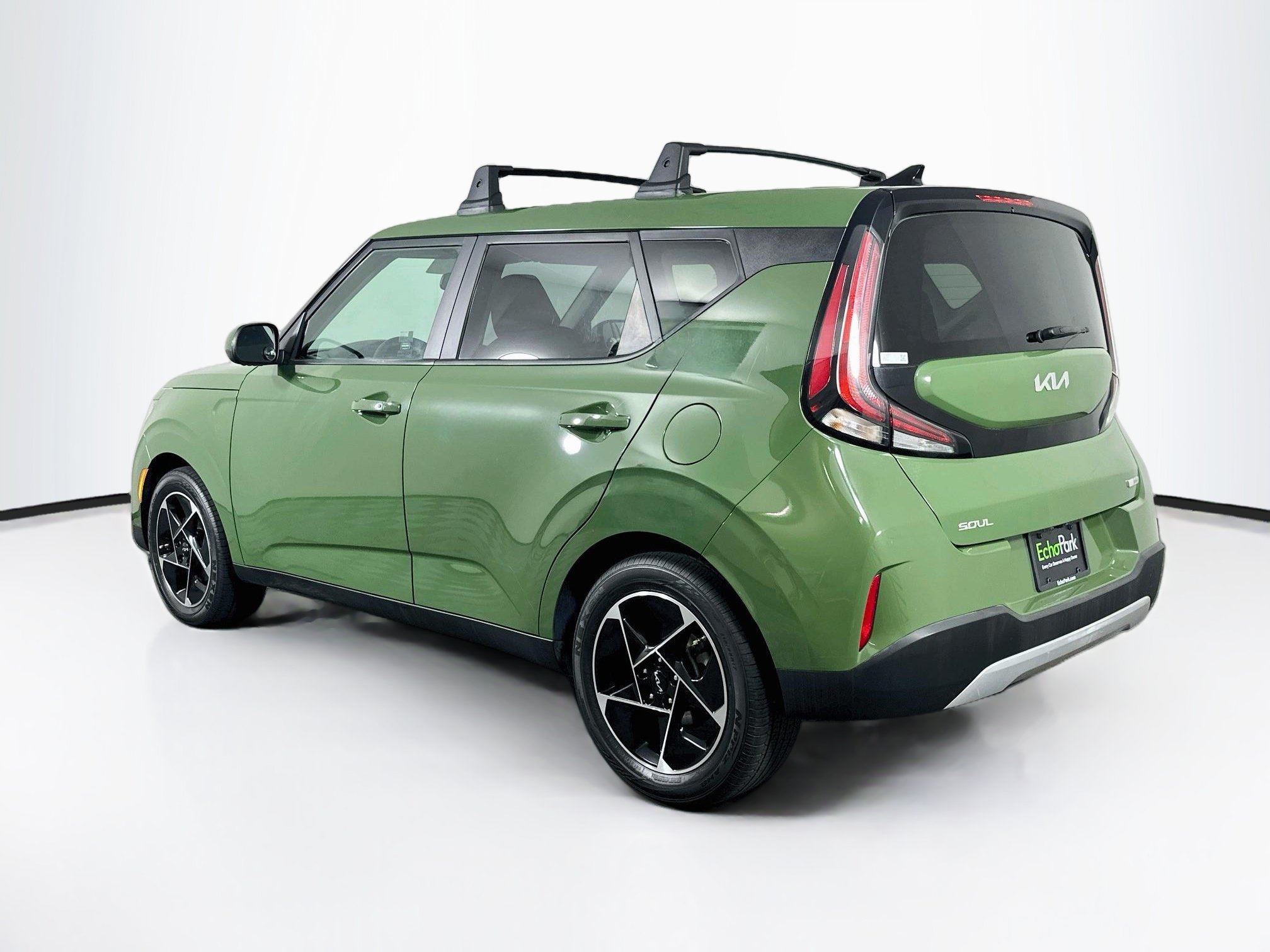Used 2023 Kia Soul EX FWD image 5