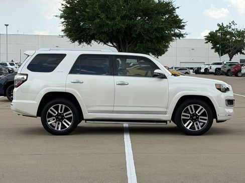 Used 2015 Toyota 4Runner Limited RWD image 3
