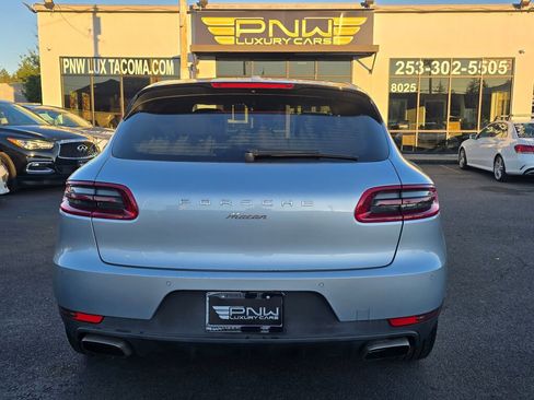 Used 2018 Porsche Macan AWD/4WD image 8