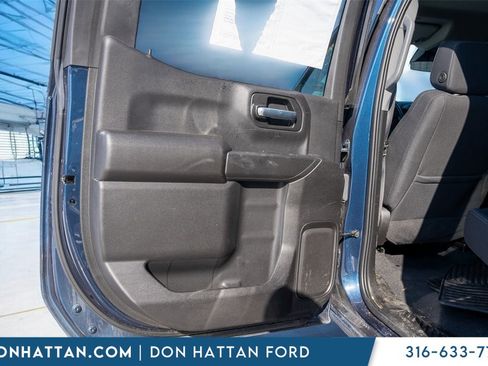 Used 2022 Chevrolet Silverado 1500 Custom image 16