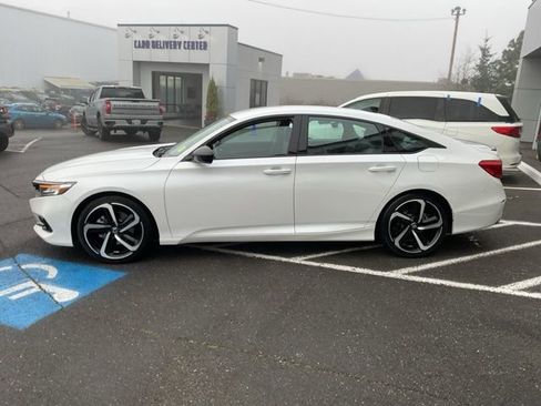 Used 2022 Honda Accord Sport Special Edition image 3