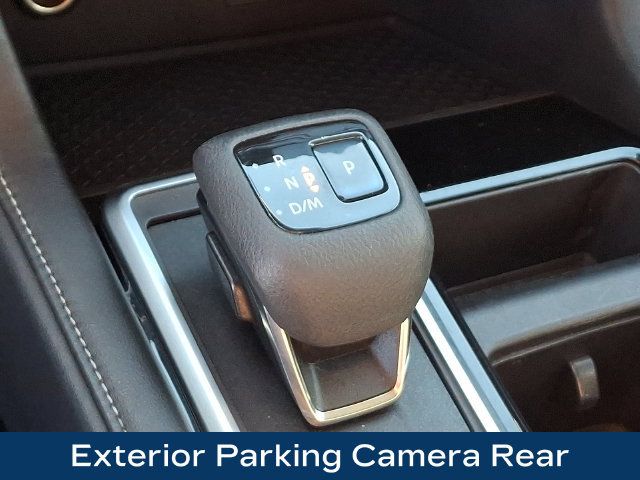 Used 2022 Nissan Pathfinder SL AWD/4WD image 11