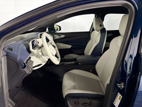 Used 2023 Volkswagen ID.4 Pro S image 11