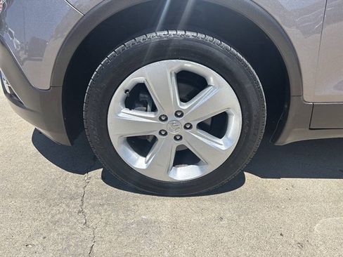 Used 2015 Buick Encore Leather AWD/4WD image 2