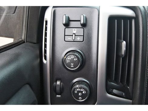 Used 2015 GMC Sierra 1500 SLE w/ Texas SLE Value Package AWD/4WD image 19