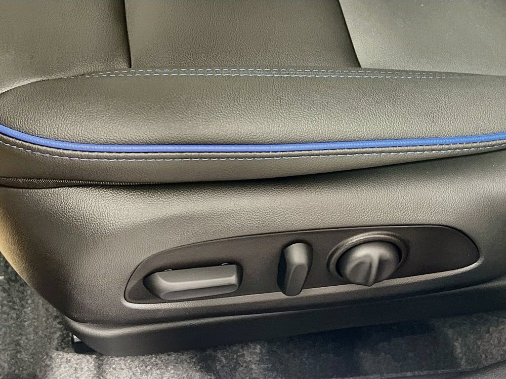 New 2026 Buick Envista Sport Touring w/ Convenience I Package FWD image 15