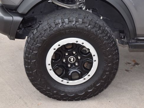 Used 2023 Ford Bronco Badlands AWD/4WD image 47