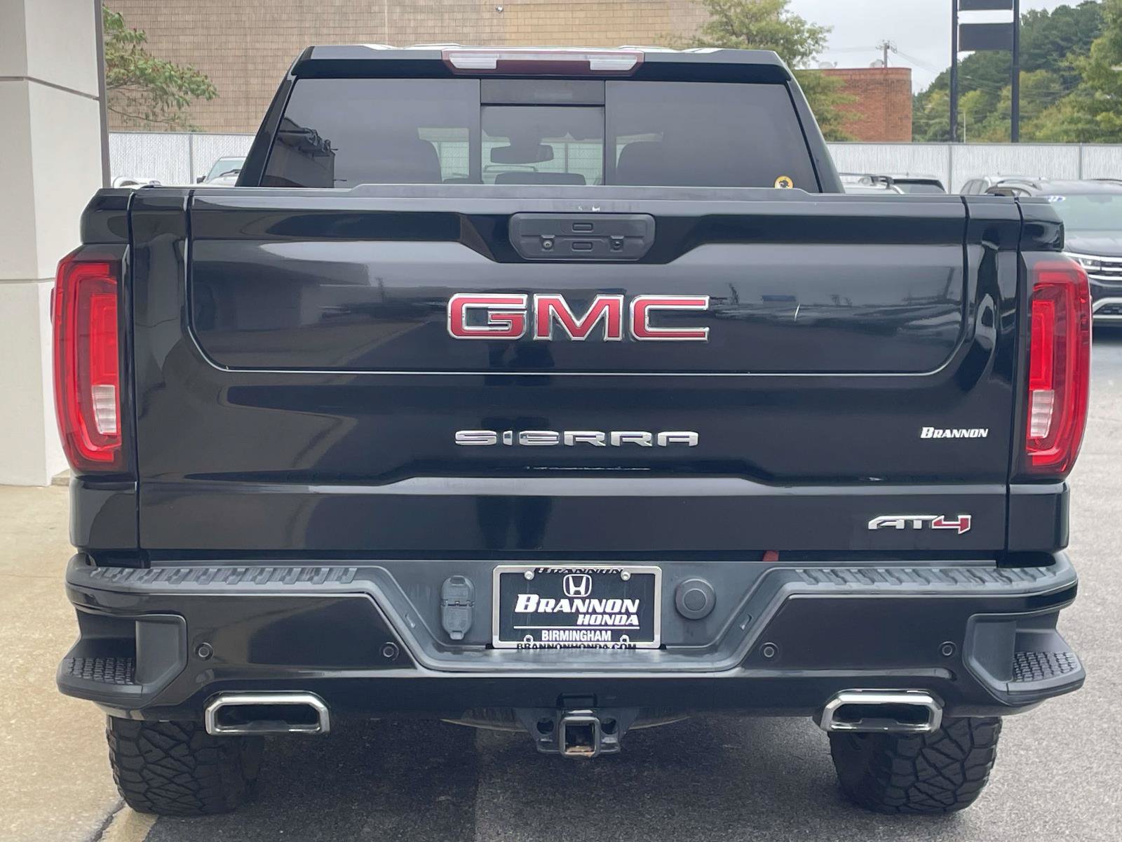 Used 2020 GMC Sierra 1500 AT4 w/ AT4 Premium Package AWD/4WD image 3