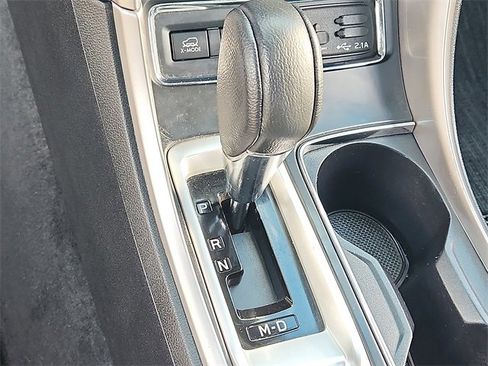 Used 2022 Subaru Ascent Limited w/ Technology Package image 15