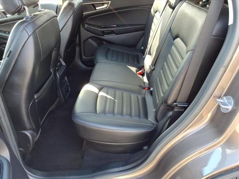 Certified 2019 Ford Edge SEL w/ Equipment Group 201A image 13