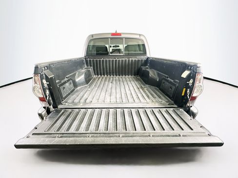 Used 2015 Toyota Tacoma PreRunner w/ SR5 Package RWD image 27