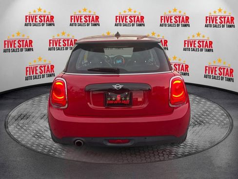 Used 2020 MINI Cooper 2-Door Hardtop FWD image 6