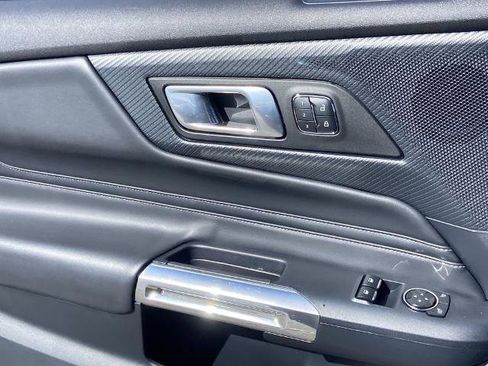 Used 2024 Ford Mustang GT Premium image 19