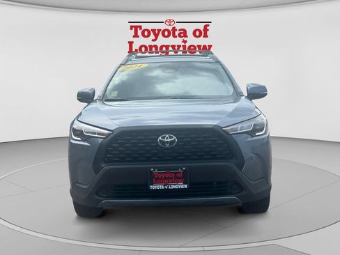 Certified 2024 Toyota Corolla Cross LE FWD image 9