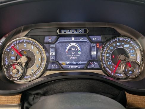 Used 2019 RAM 1500 Limited image 15