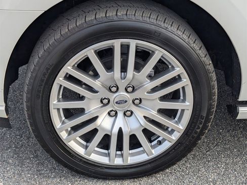 Used 2024 Ford Expedition Max Platinum image 13