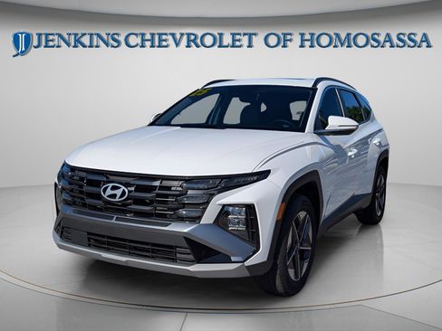 Used 2025 Hyundai Tucson SEL AWD/4WD image 10