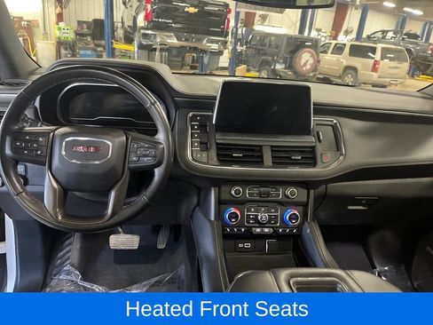 Used 2023 GMC Yukon AT4 w/ Technology Package AWD/4WD image 15
