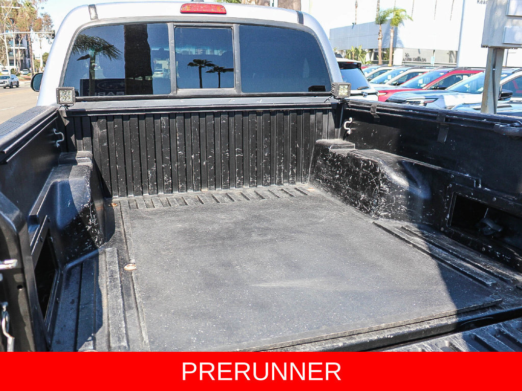 Used 2015 Toyota Tacoma PreRunner w/ SR5 Package RWD image 23