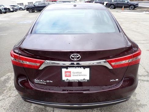 Certified 2018 Toyota Avalon XLE image 5