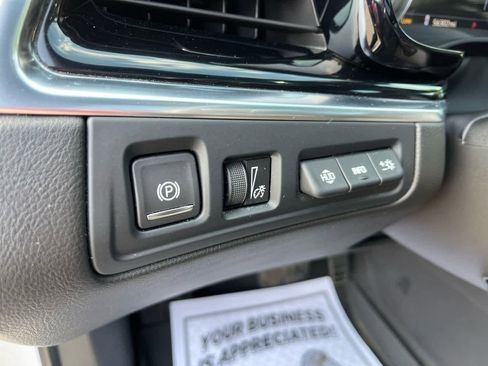 Used 2023 Cadillac XT6 Premium Luxury w/ Technology Package image 27