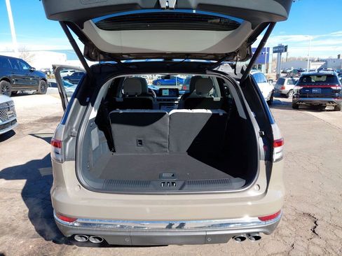 New 2026 Lincoln Aviator Reserve image 44