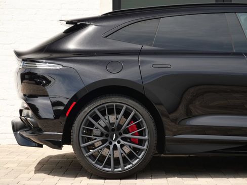 Used 2024 Aston Martin DBX 707 AWD/4WD image 24