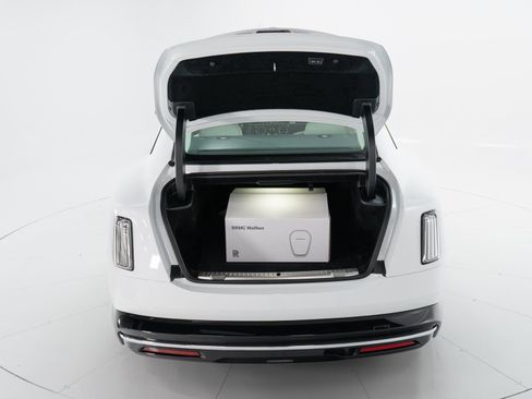 New 2026 Rolls-Royce Spectre Inspired By Primavera image 43