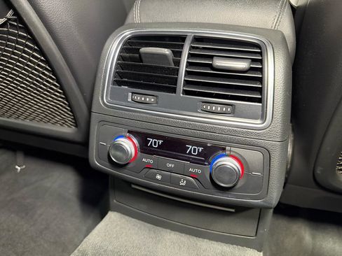 Used 2013 Audi S7 Prestige w/ Innovation Pkg image 29