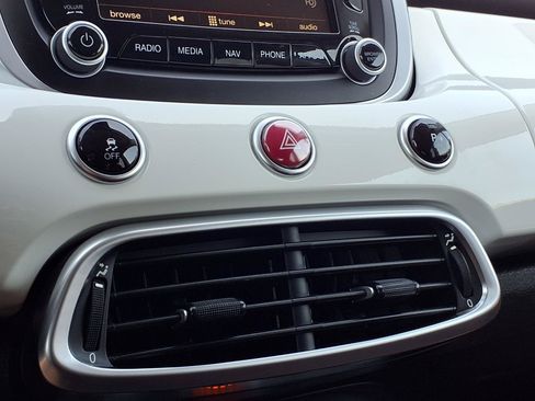 Used 2016 FIAT 500X Lounge AWD/4WD image 13