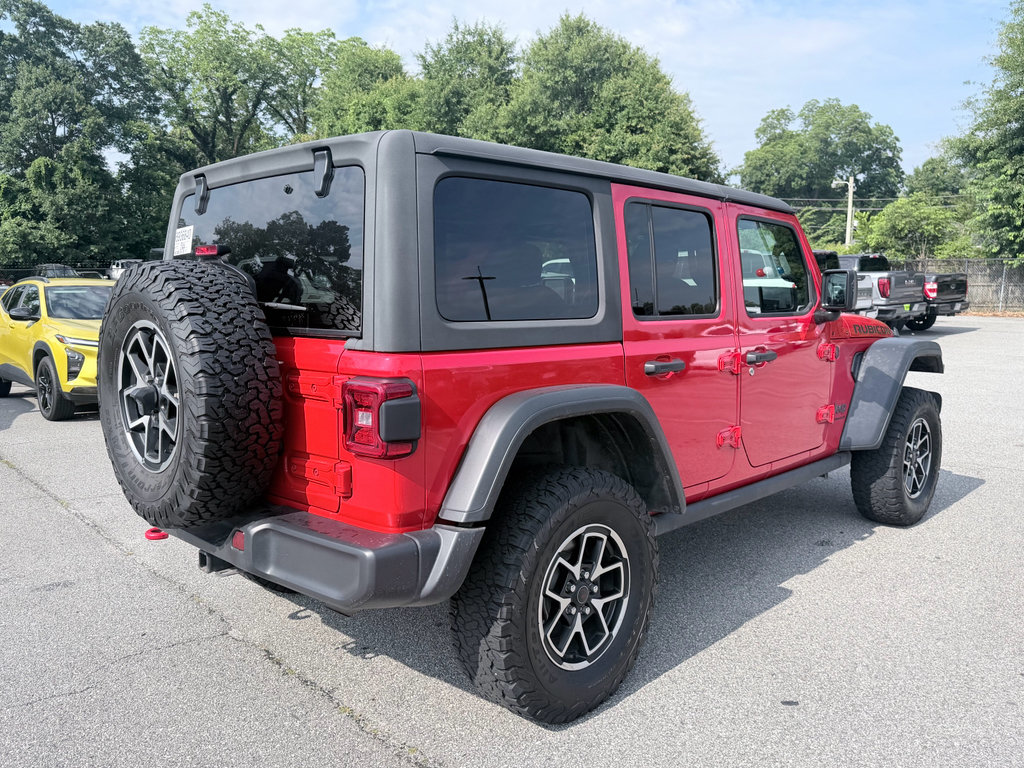 Used 2025 Jeep Wrangler Unlimited Rubicon AWD/4WD image 6