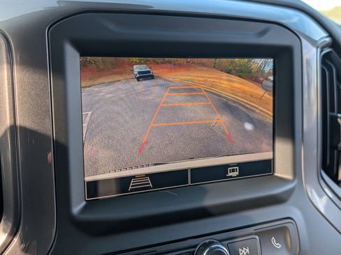 Used 2025 Chevrolet Silverado 1500 Custom image 26