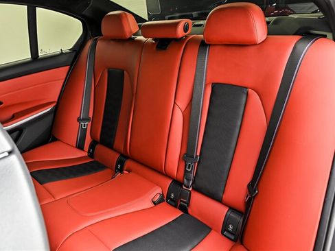 Used 2025 BMW M3 Competition AWD/4WD image 19