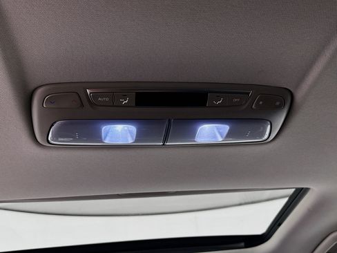 Used 2025 Kia Telluride S FWD image 28
