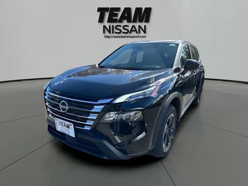 New 2026 Nissan Rogue SV w/ Cold Weather Package AWD/4WD image 3