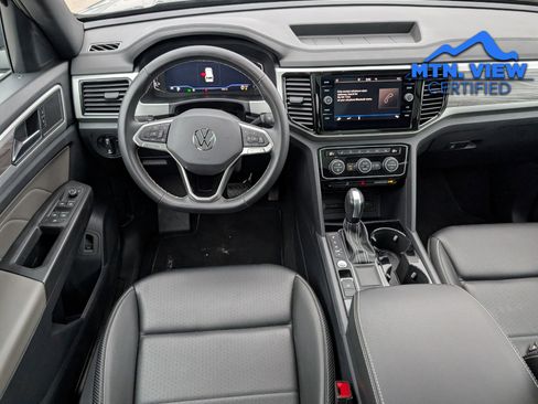 Used 2023 Volkswagen Atlas Cross Sport SE image 17