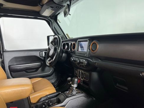 Used 2021 Jeep Gladiator Mojave image 27