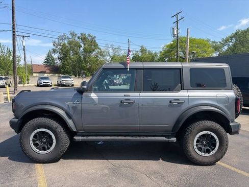 Used 2023 Ford Bronco Outer Banks w/ Sasquatch Package AWD/4WD image 4