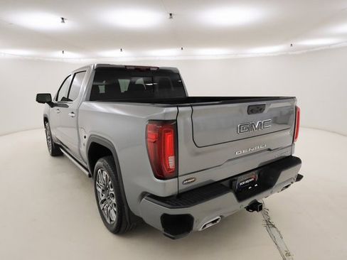 Used 2025 GMC Sierra 1500 Denali Ultimate image 27