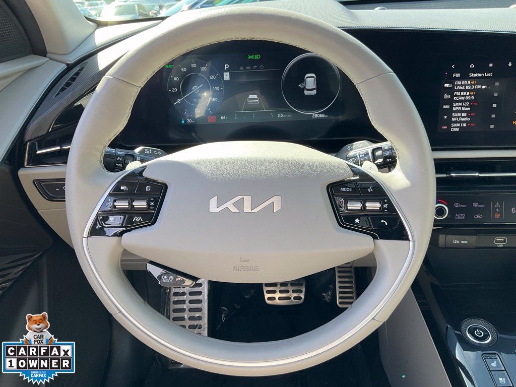Used 2023 Kia Niro Wave FWD image 40