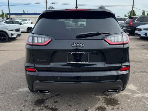 Used 2019 Jeep Cherokee High Altitude AWD/4WD image 6