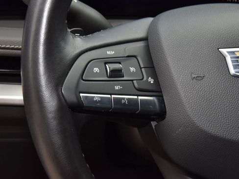 Used 2025 Cadillac XT4 Premium Luxury AWD/4WD image 23