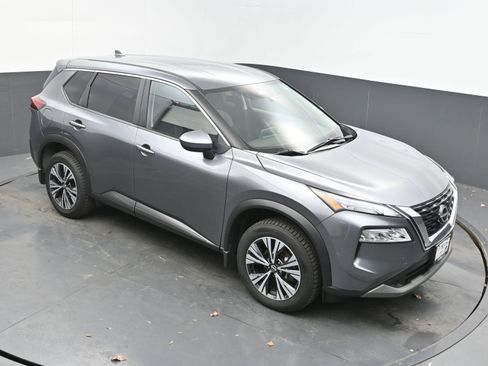 Certified 2023 Nissan Rogue SV image 29