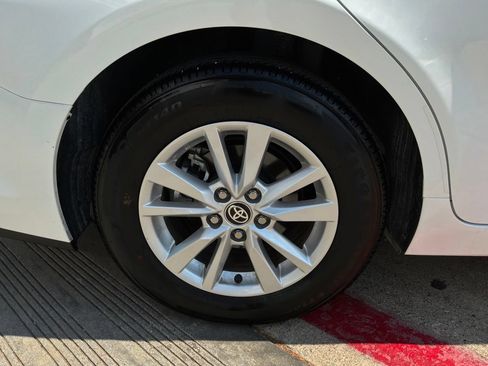 Used 2026 Toyota Camry LE FWD image 9