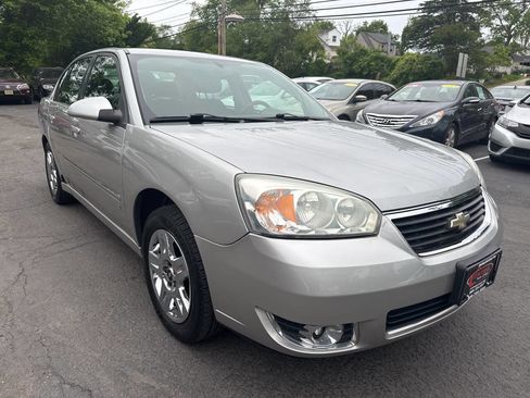 Used 2007 Chevrolet Malibu LT image 3