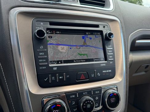 Used 2016 GMC Acadia Denali AWD/4WD image 22