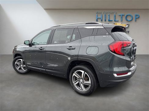 Used 2021 GMC Terrain SLT image 9