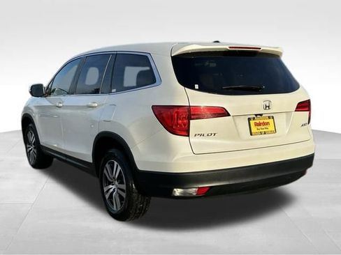 Used 2018 Honda Pilot EX image 7